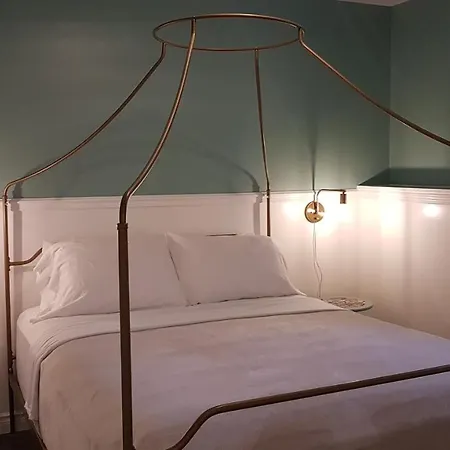 Dove House Bed & Breakfast Harbourside-2
